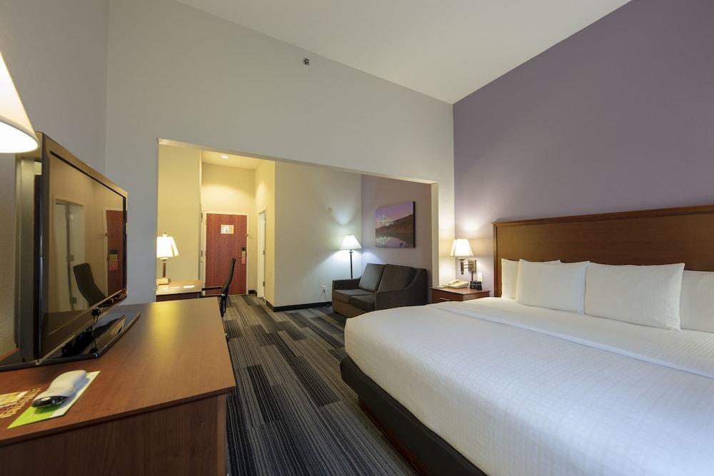 La Quinta By Wyndham Springfield Airport Plaza Ξενοδοχείο Εξωτερικό φωτογραφία