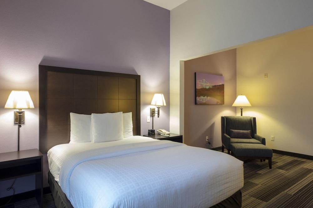 La Quinta By Wyndham Springfield Airport Plaza Ξενοδοχείο Εξωτερικό φωτογραφία