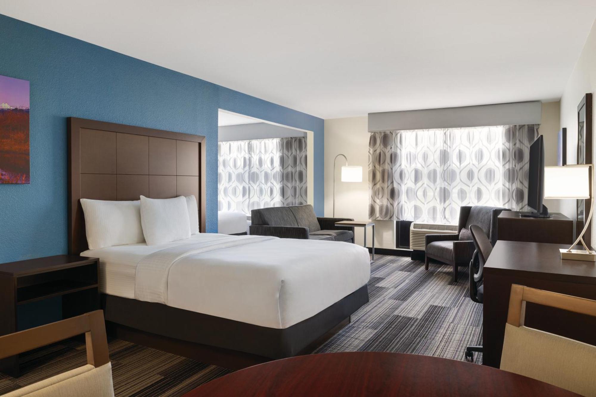 La Quinta By Wyndham Springfield Airport Plaza Ξενοδοχείο Εξωτερικό φωτογραφία