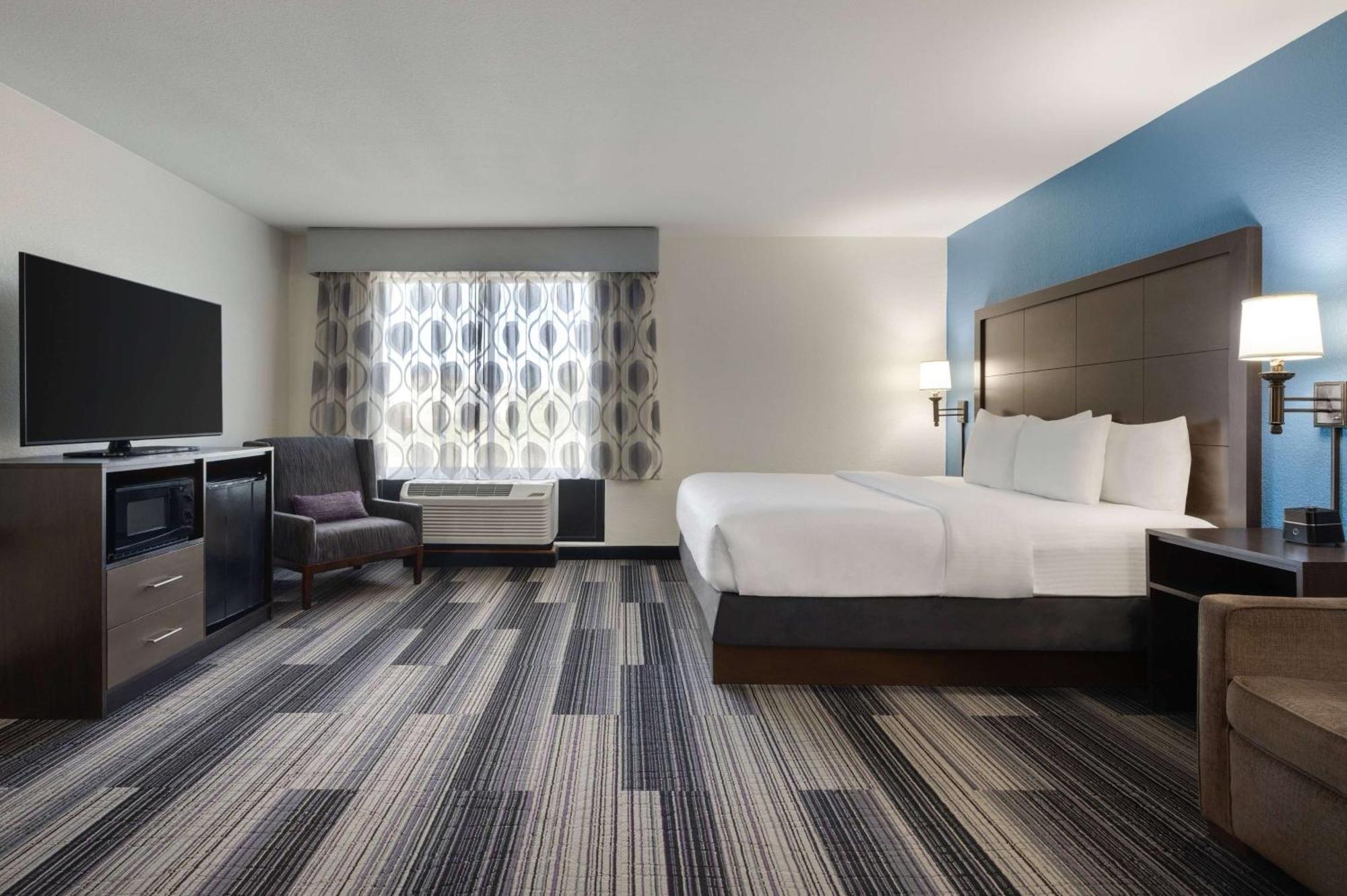 La Quinta By Wyndham Springfield Airport Plaza Ξενοδοχείο Εξωτερικό φωτογραφία