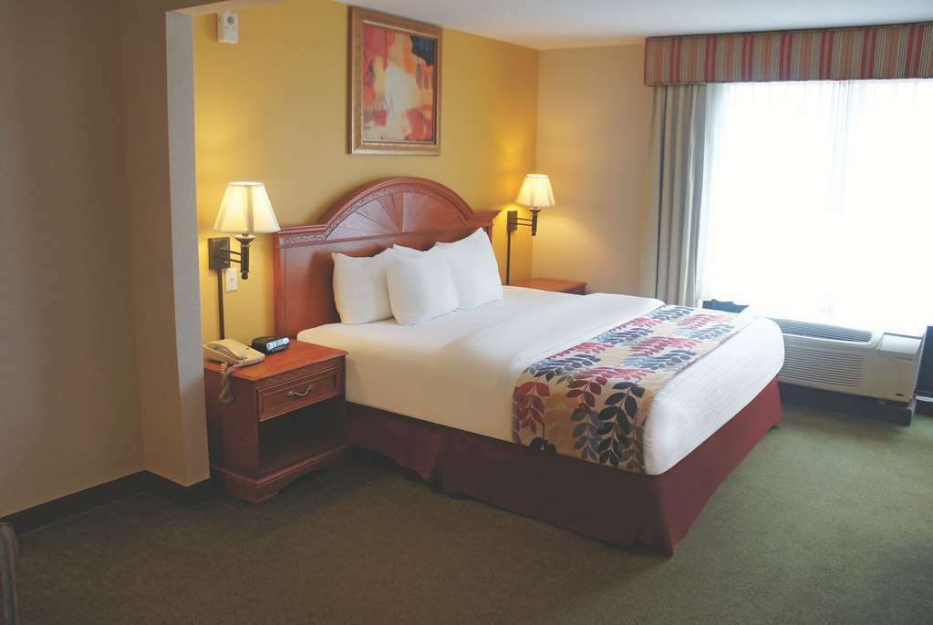 La Quinta By Wyndham Springfield Airport Plaza Ξενοδοχείο Δωμάτιο φωτογραφία